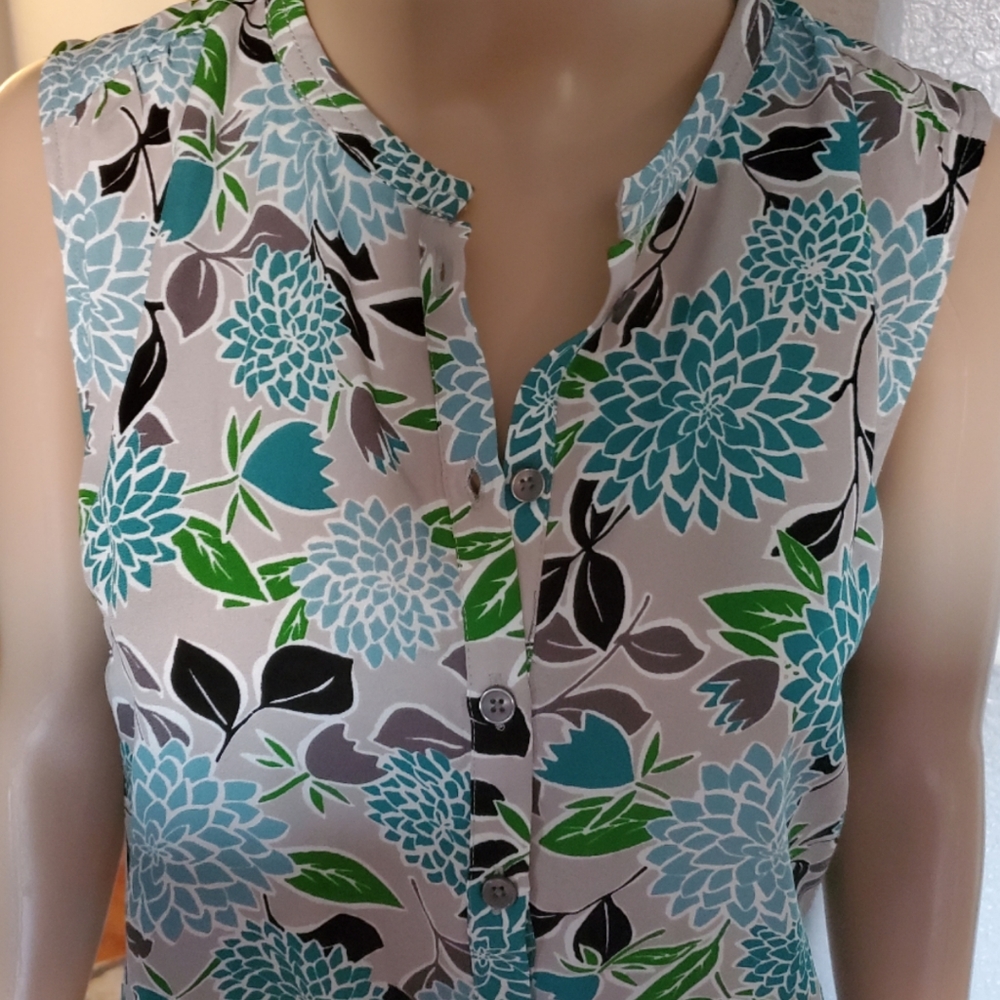 Ann Taylor Factory Floral Top